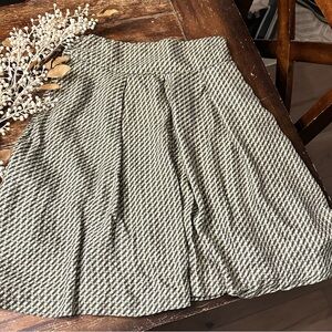 Banana Republic Green Patterned Skirt
